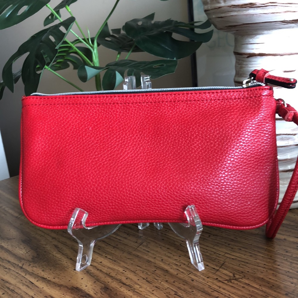 VIBRANT Lipstick Red Large Wristlet - Picture 8 of 14